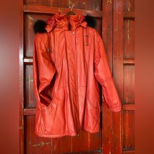 Scarlet red leather Jacqueline ferrar XL women’s coat